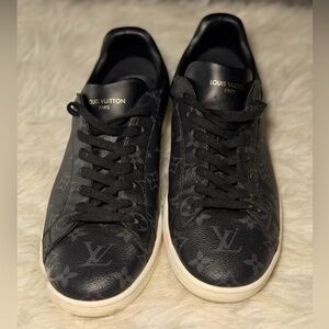 Louis Vuitton Monogram Black Sneakers